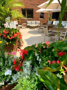rivers edge cafe patio at Friendship Village of Dublin