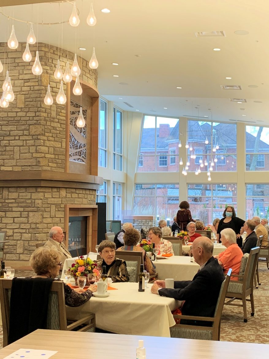 Dining at Friendship Village of Dublin
