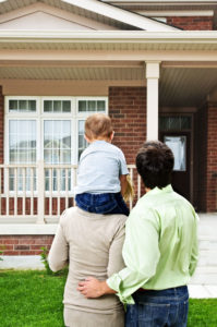 Family of home buyers looks at Columbus house