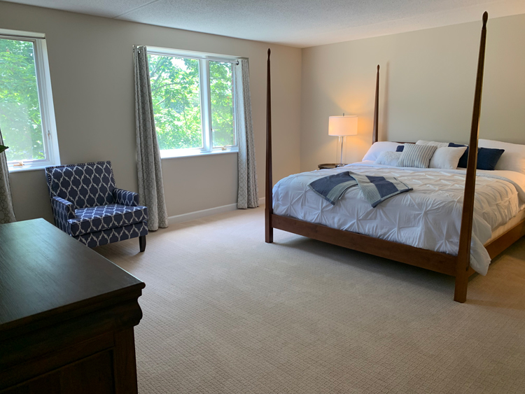 Longford III independent living apartment bedroom