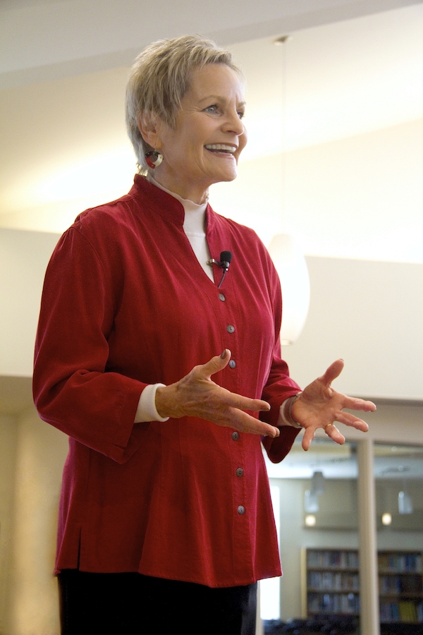 Dr. Sara Zeff Geber, the nation's foremost authority on solo aging